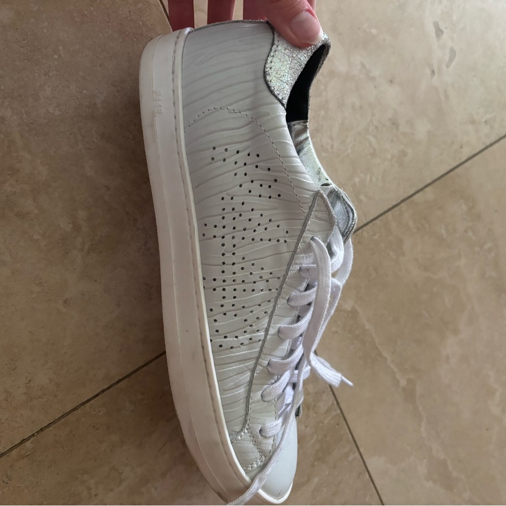 P448 John Sneaker